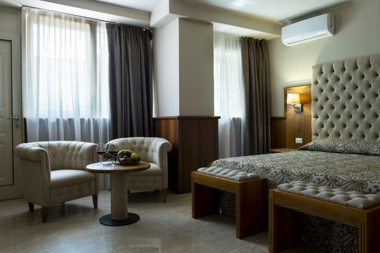 Hotel Panoramic Giardini Naxos Ngoại thất bức ảnh