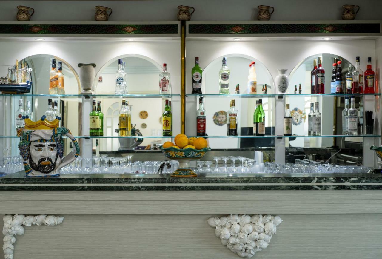 Hotel Panoramic Giardini Naxos Ngoại thất bức ảnh