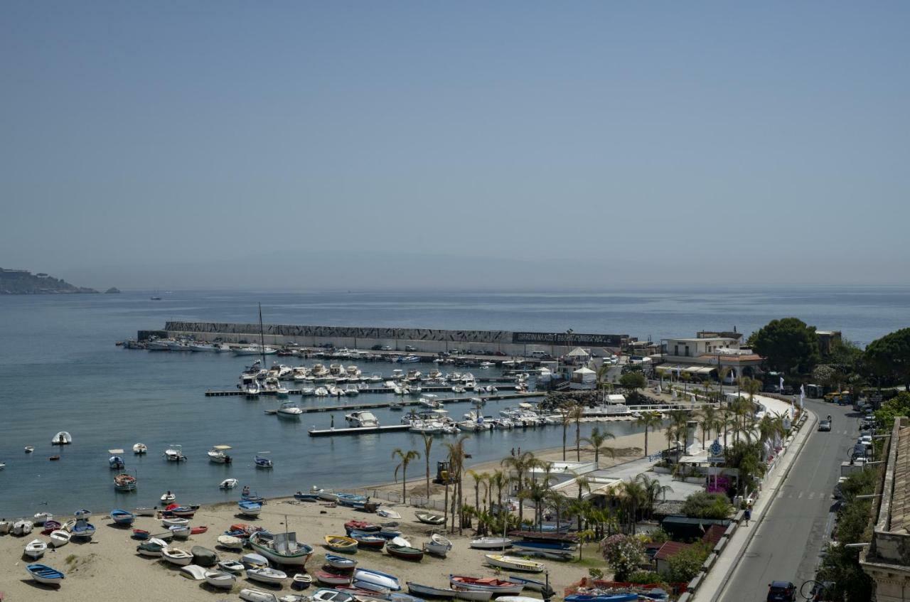 Hotel Panoramic Giardini Naxos Ngoại thất bức ảnh
